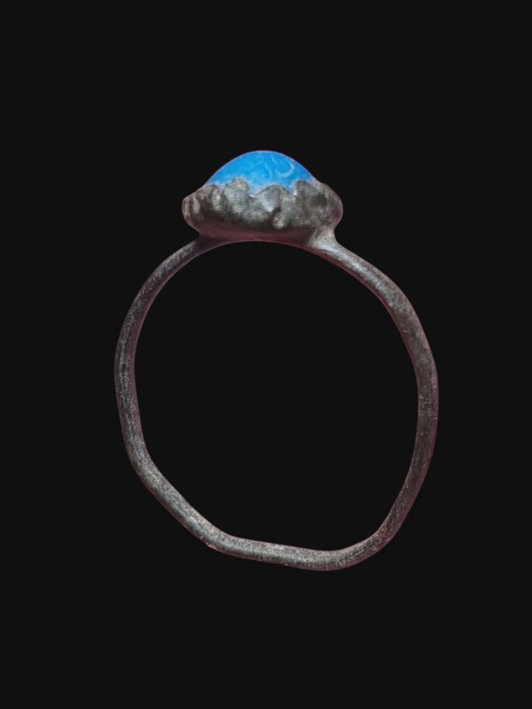 Nomaden Bronze, Betagende blå garnetsten barn Ring  (Ingen mindstepris) #3.2