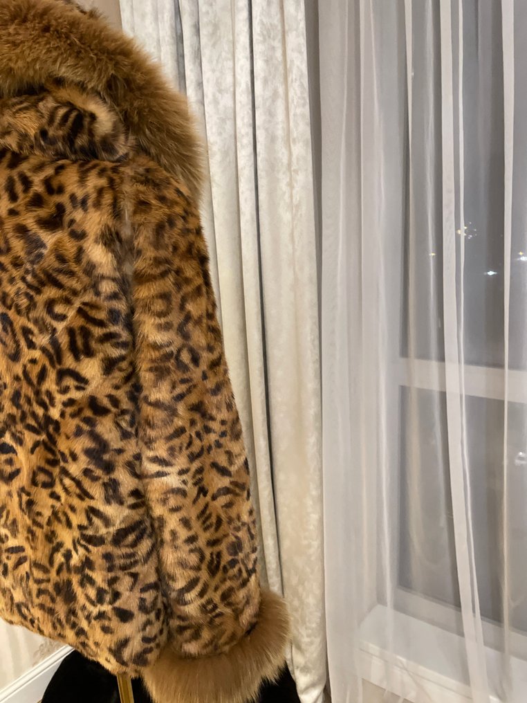 Artisan Furrier - Płaszcz #4.3