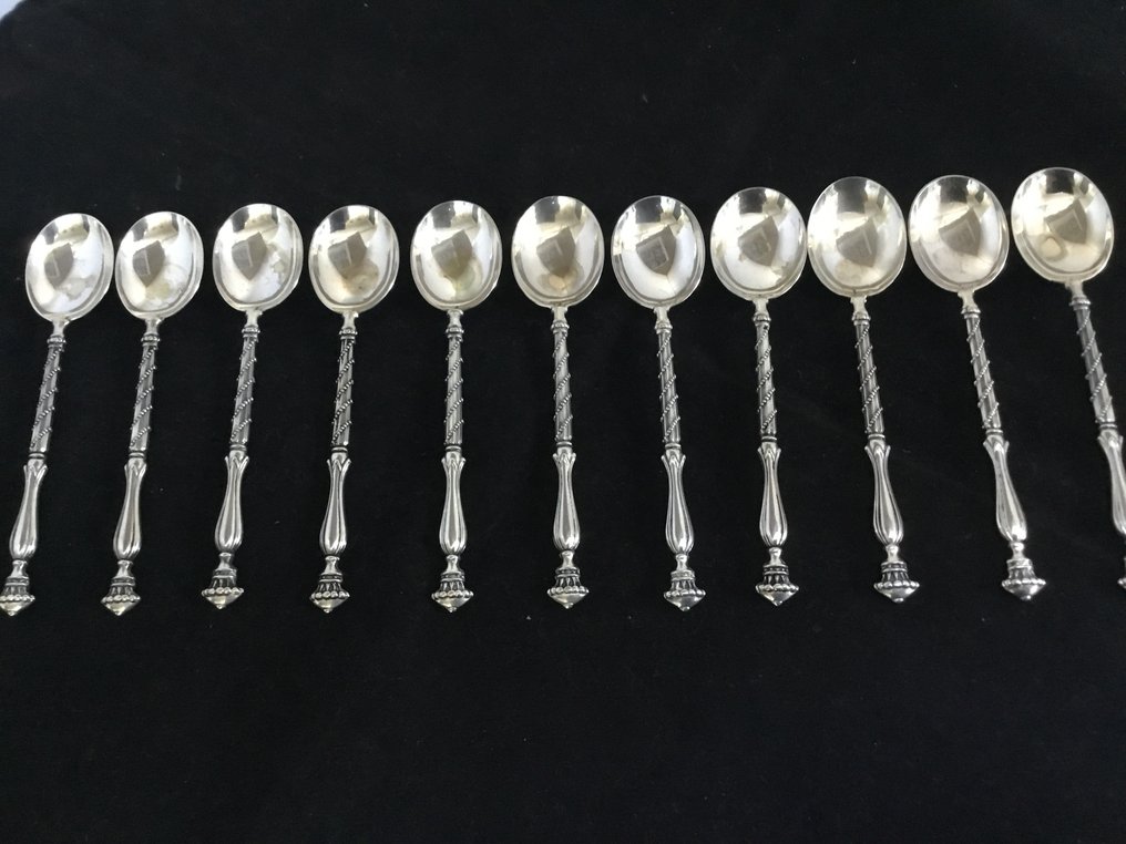 Tea spoon (11) - Silver - Niekerk model Kroon #3.2