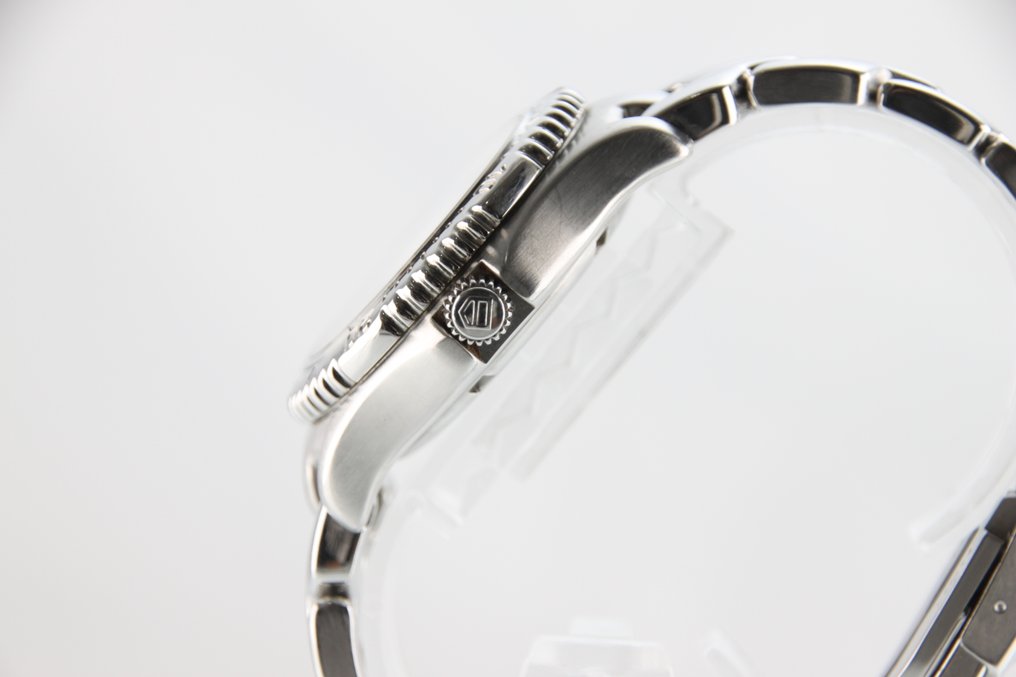 TAG Heuer - Professional - Miehet - 2000-2010  #2.1
