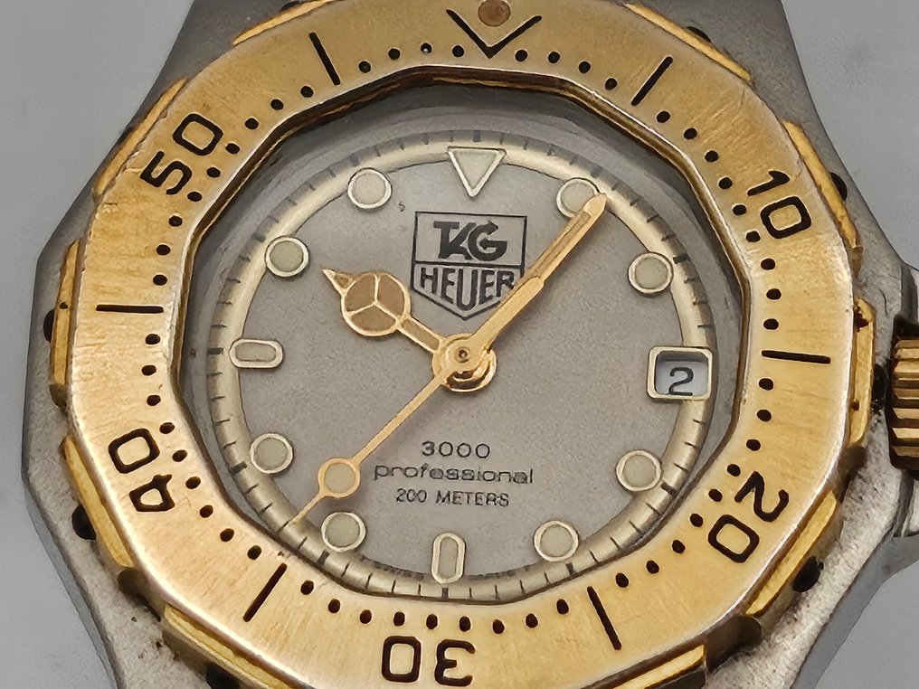 TAG Heuer - 3000 - Bez ceny minimalnej
- 954.208 - Kobieta - 1990-1999 #2.1