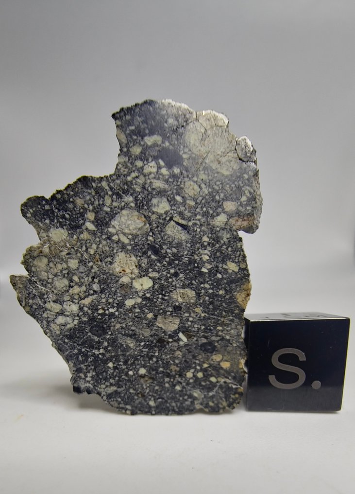 Μετεωρίτης. Διογενίτης - Ανωμαλωτικό, (Djebel Chaab 004). Σπάνιο και δύσκολο στην απόκτηση. Αυτό είναι ένα από τα μόλις 12 εγκεκριμένα μετεωρίτες που - 3.3 g - (1) #2.1