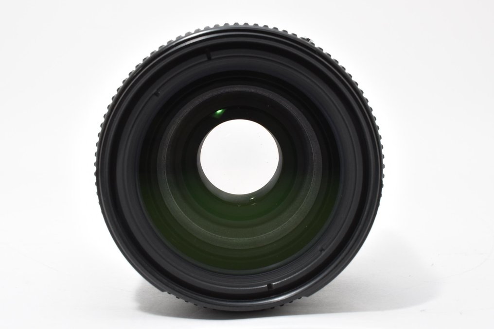 Nikon AF Nikkor 2.8/35-70mm D + HB-1 hood, both boxed | Objectif à focale variable #4.3