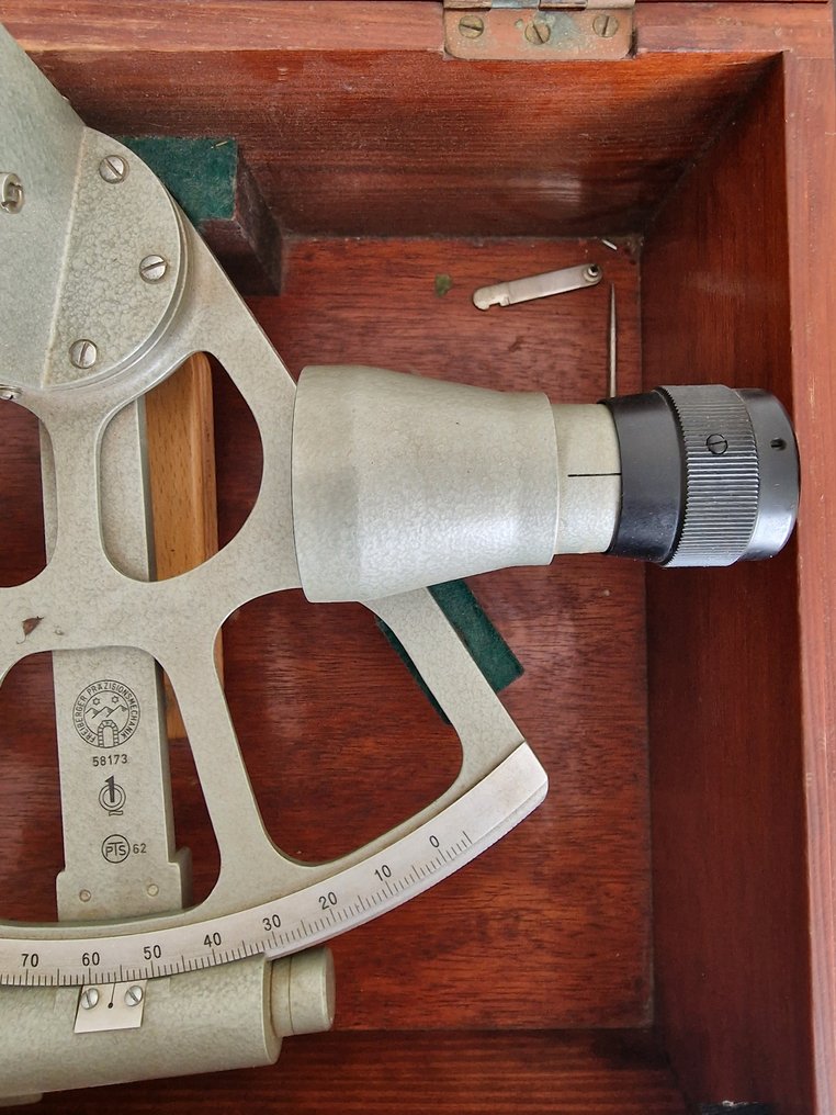 Sextante - Alumínio - VEB Freiberger - Complete com estojo/manual #3.2