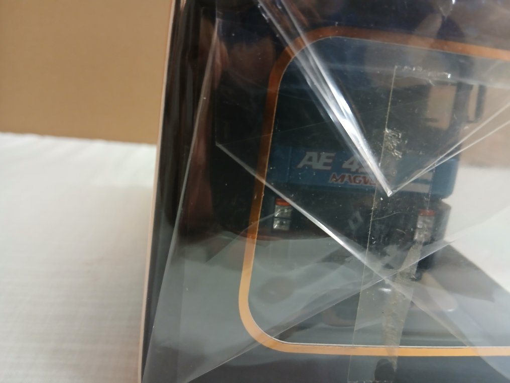 IXO 1:43 - 模型卡车 - Renault Magnum #3.2