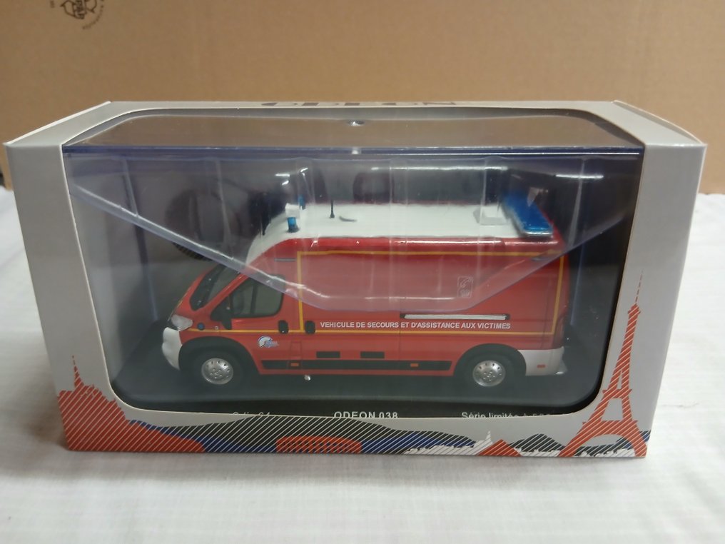 ODEON 1:43 - Modelauto - Peugeot Boxer Sdis 64 #1.0