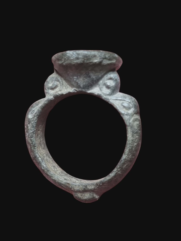 Μεσαιωνική, εποχή σταυροφόρων Εντυπωτικό στρατιωτικό σφραγίδα της Αυτοκρατορίας του Χαλκού. Δαχτυλίδι  (χωρίς τιμή ασφαλείας) #3.2