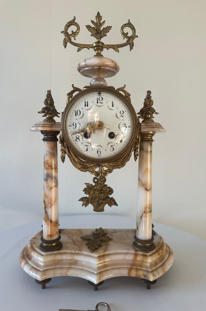 雕像壁爐架座鐘 路易十六風格 大理石, 青銅色, 黃銅 - 1850-1900 - 宏伟而威严 #1.0