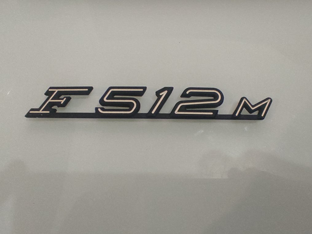 Emblem - Ferrari - F512M - New Old Stock #4.3