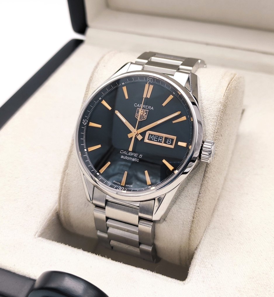 TAG Heuer - Carrera Calibre 5 Automatic - WAR201C - Men - 2010-2020  #1.0