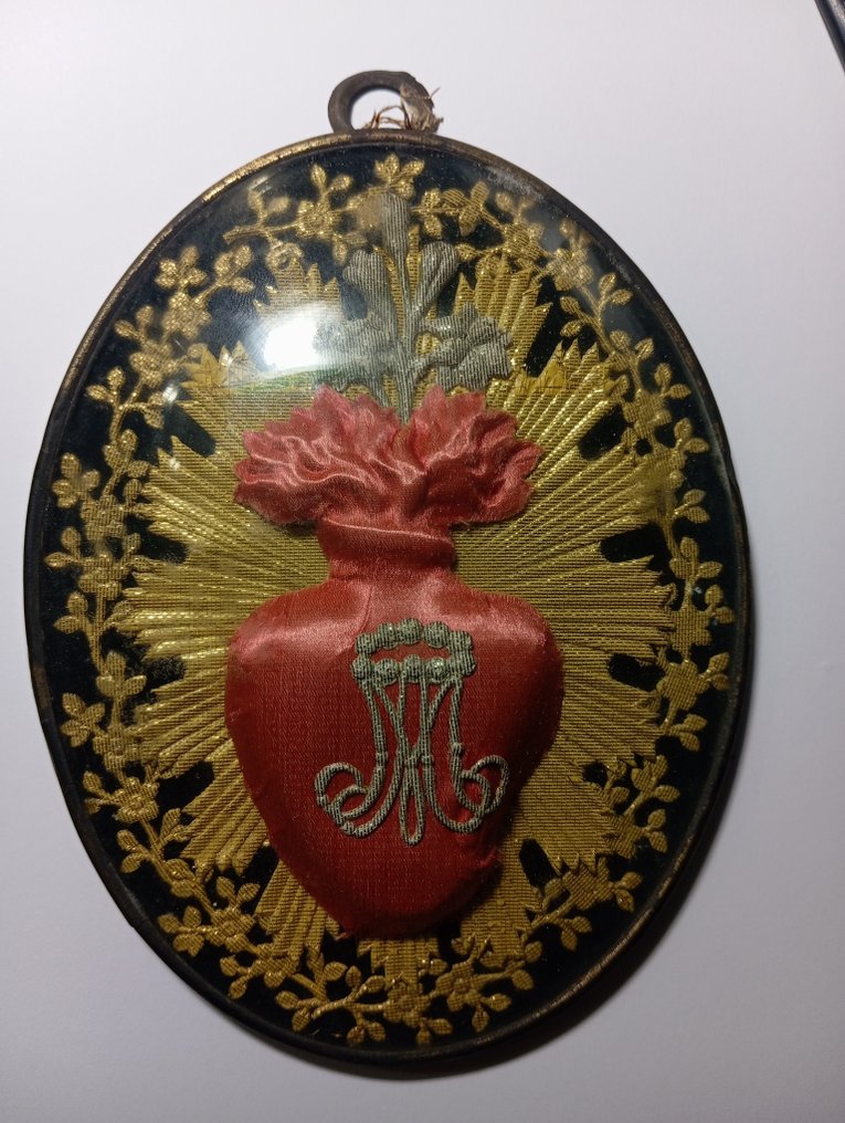  還願物 - 紡織品, 玻璃 - 1850-1900 - 为获得恩典的许愿品，配有金银丝线 - 圣母玛利亚  #1.0