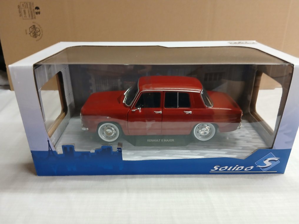 Solido 1:18 - Modellbil - Renault 8 Major #1.0