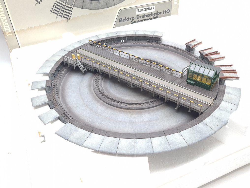 Fleischmann H0轨 - 6652 - 模型火车车轨 (1) - 支持2轨和3轨控制的电动转盘！ #2.1