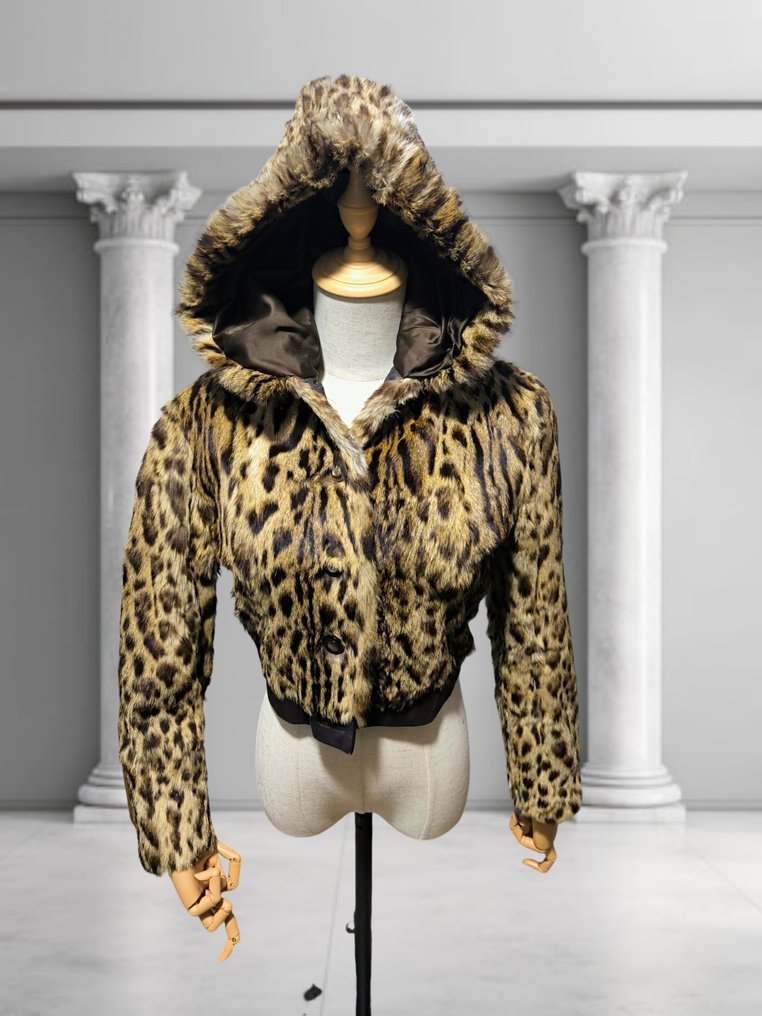 Artisan Furrier - Turkkitakki #1.0