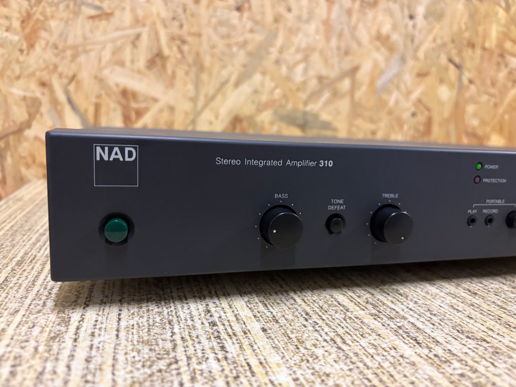 NAD - 310 Solid state integrated amplifier #4.3