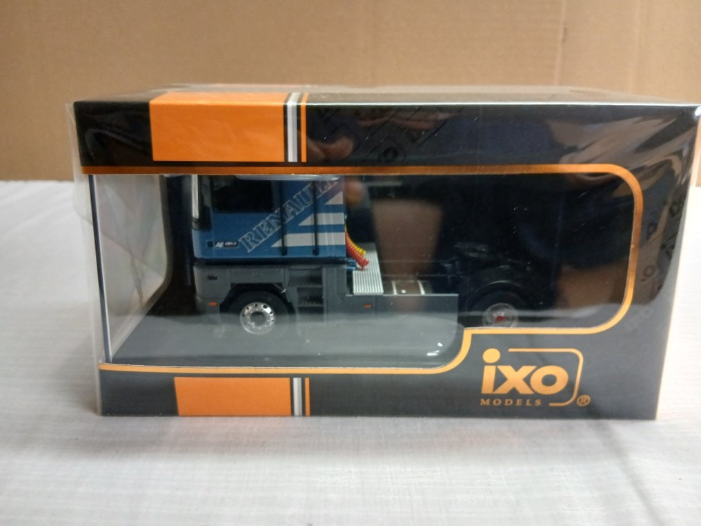 IXO 1:43 - 模型卡车 - Renault Magnum #1.0