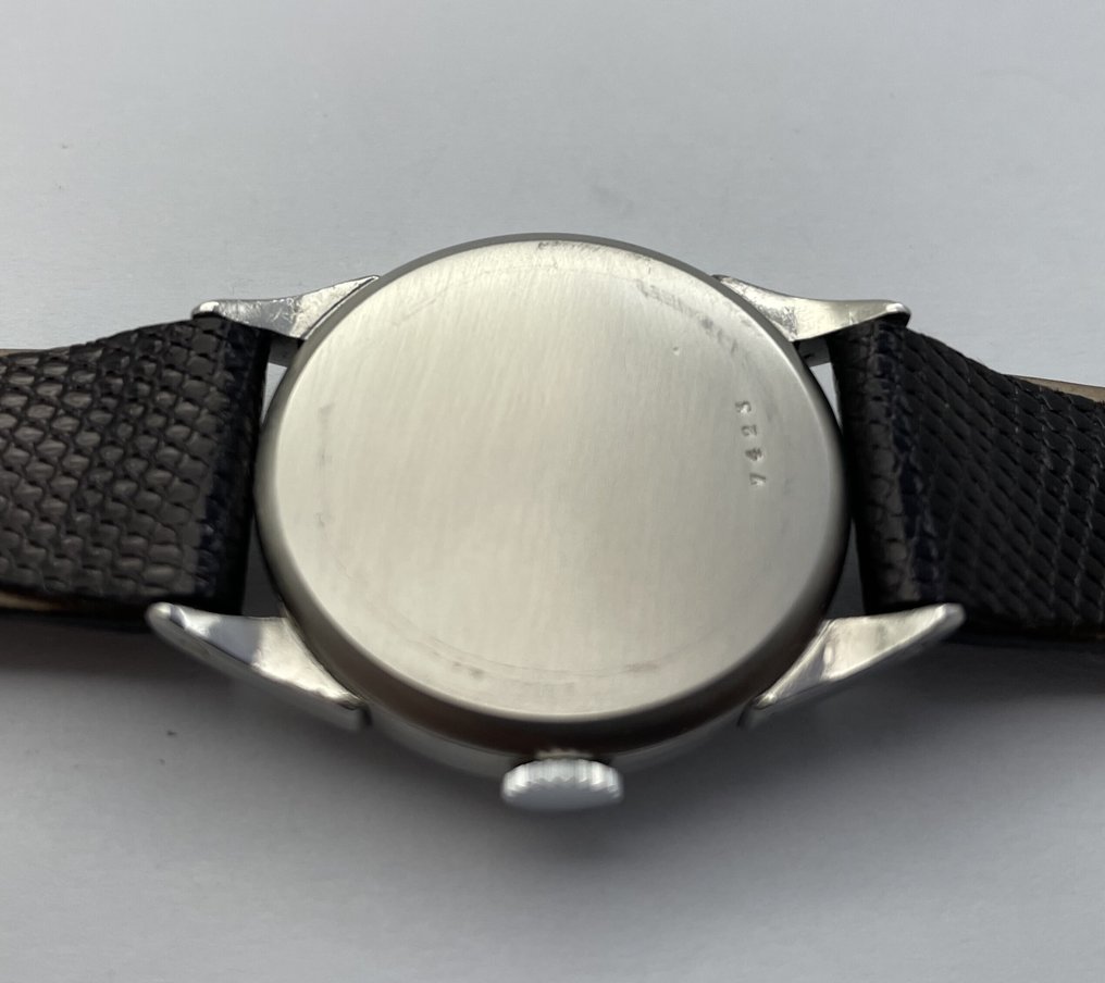 Jaeger-LeCoultre - Uniplan Cal 438 - Herre - 1900-1949 #1.0