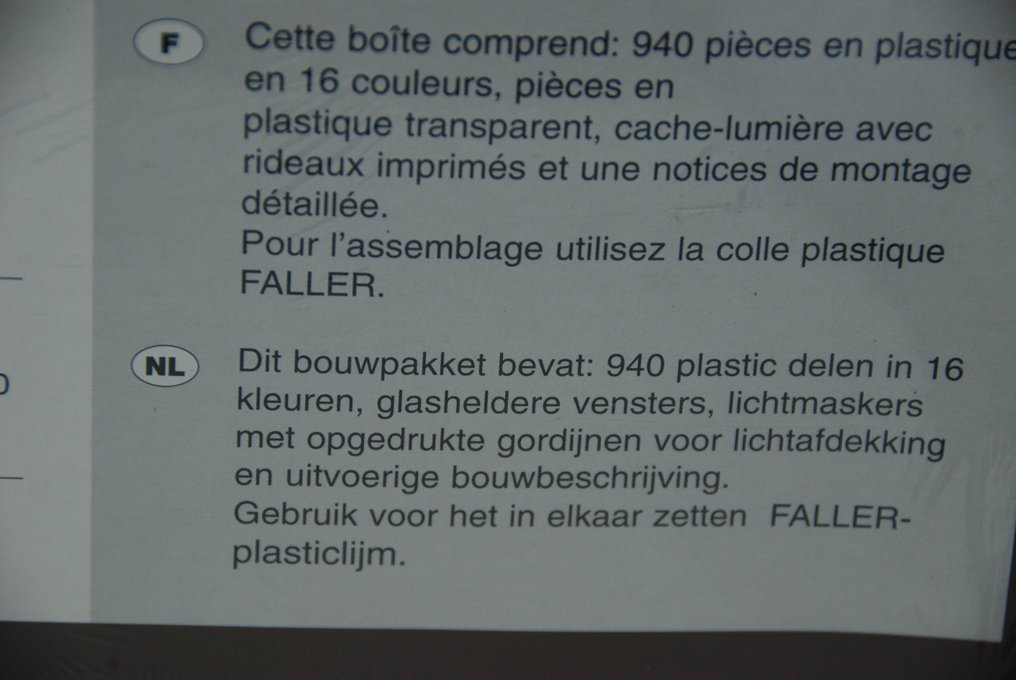 Faller H0 - 915 - 模型火車風景 (1) - 德国制造；盒子包含940个塑料部件；荷兰语的说明文字可见 #4.3