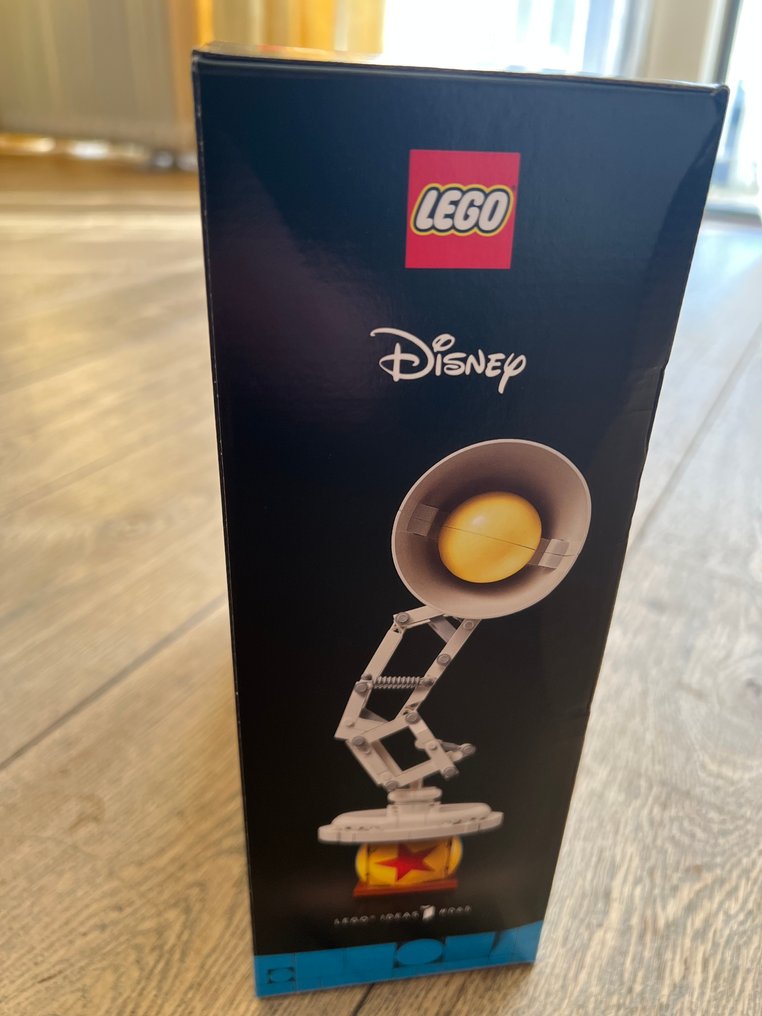 Lego Set - 21357 - Disney - Luxo Jr. #2.1