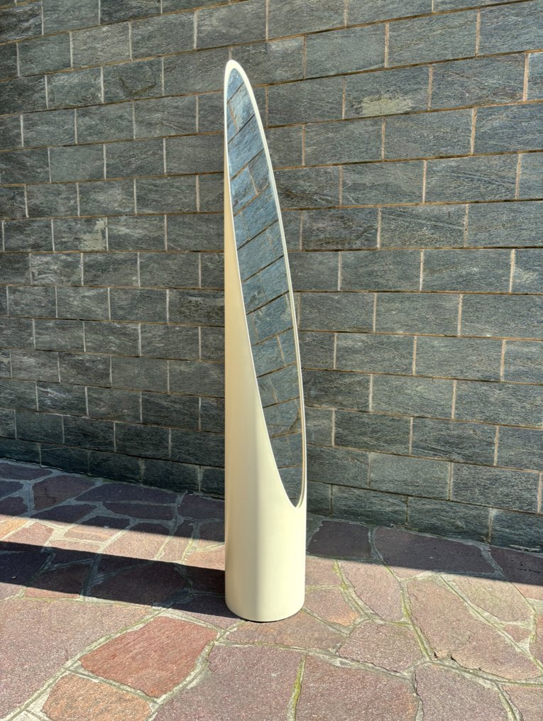 Floor mirror- Lipstick  - Glass, PVC #1.0