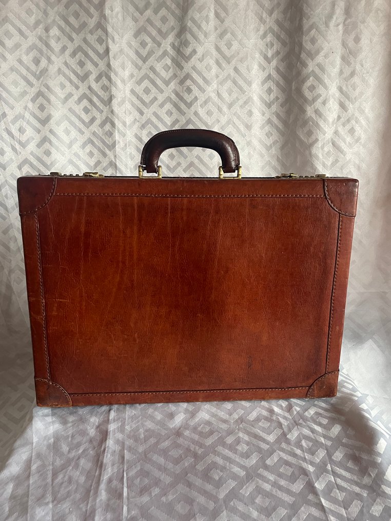 The Bridge - 24 ore NO RESERVE PRICE - Maleta #1.0