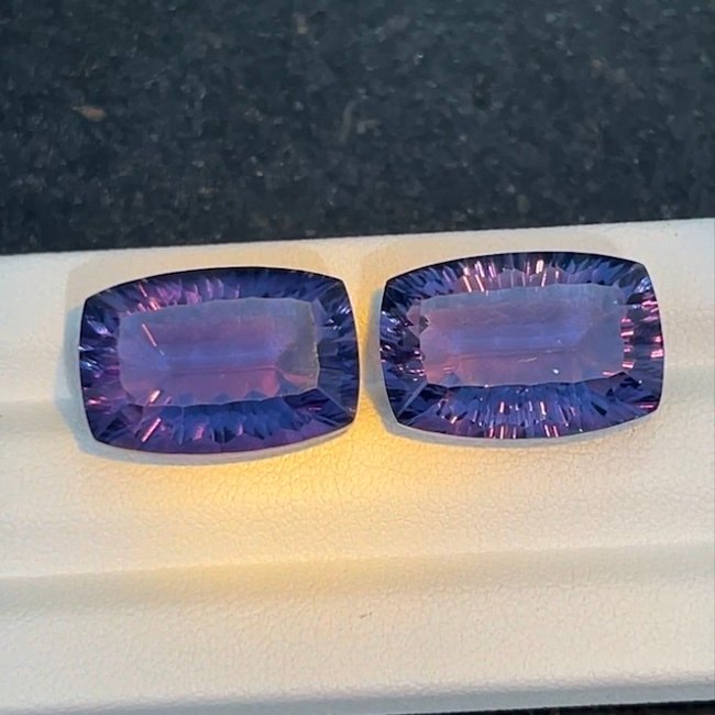 沒有保留價 - 2 pcs 藍色, 紫羅蘭色 螢石 - 36.00 ct - 國際有色寶石協會 (ICA GemLab) - 可爱的颜色变化对 #3.2