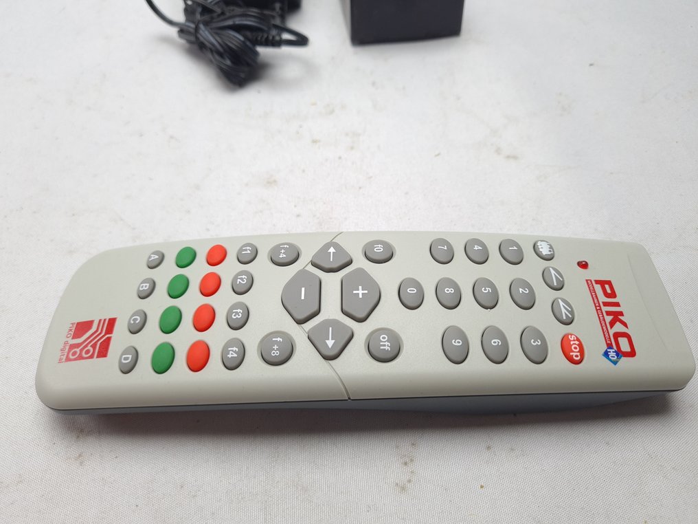 Piko H0 - 55020 - Ψηφιακή μονάδα ελέγχου (1) - Digi 1, πλήρης ψηφιακός κεντρικός ελεγκτής με τηλεχειριστήριο. #2.1