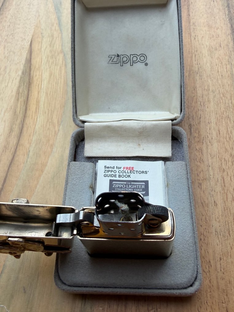 Zippo - 芝宝 - 没有保留价 - 口袋打火机 - 黄铜 #2.1