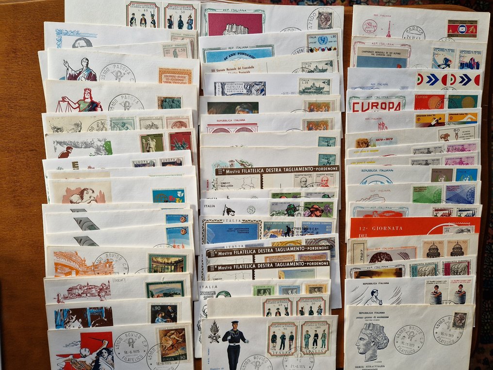意大利 1966/1983 - 意大利。大约370个FDC，时期为1966/83年。收藏非常丰富，有一些重复。 #2.1