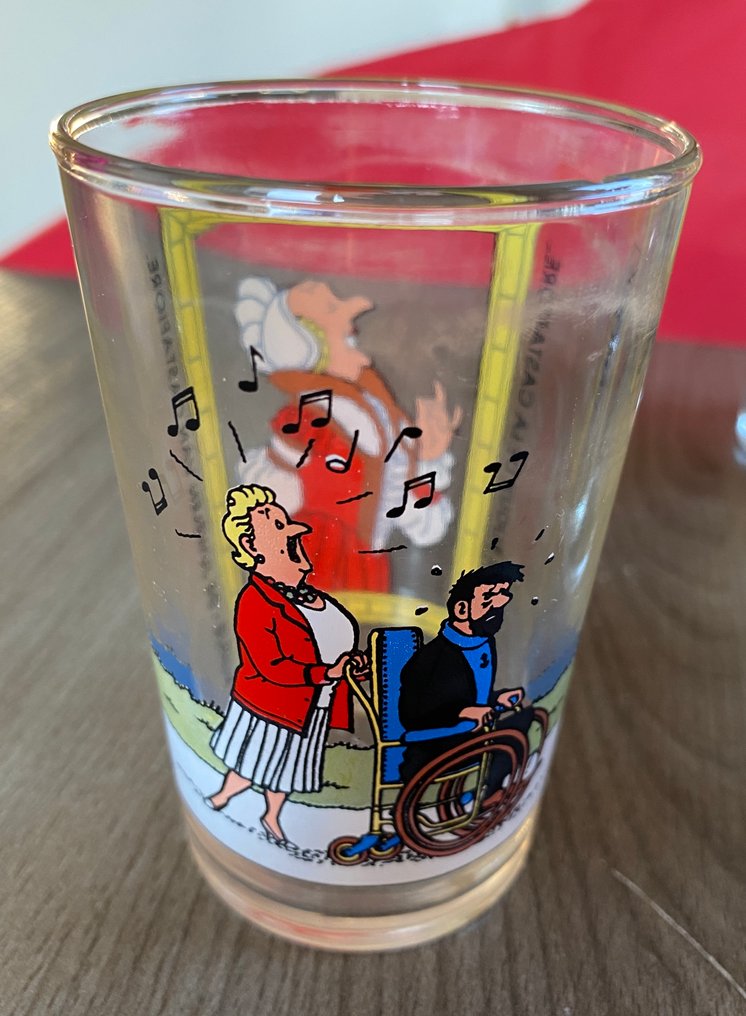 Tintin - 9 γυαλί - Amora - 1994 #1.0