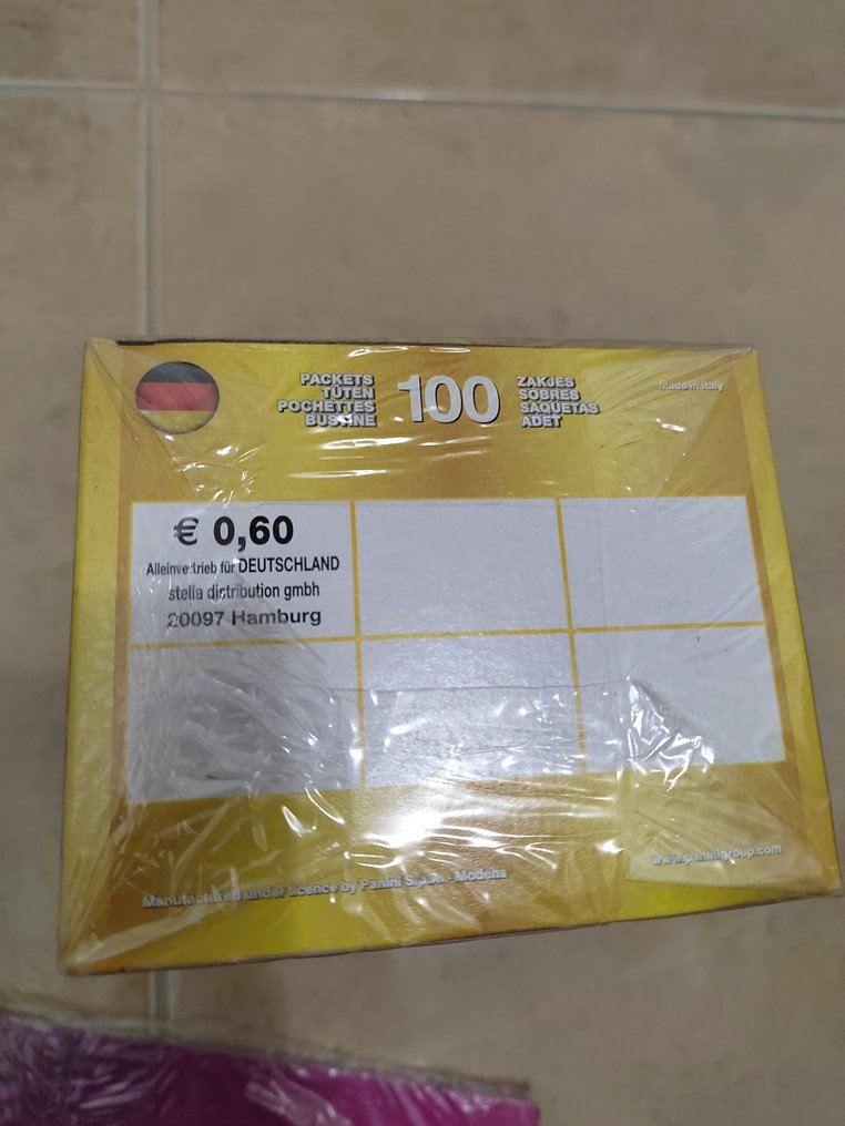 Panini Euro 2012 - Empty album + Sealed box - Mint (M) #2.1