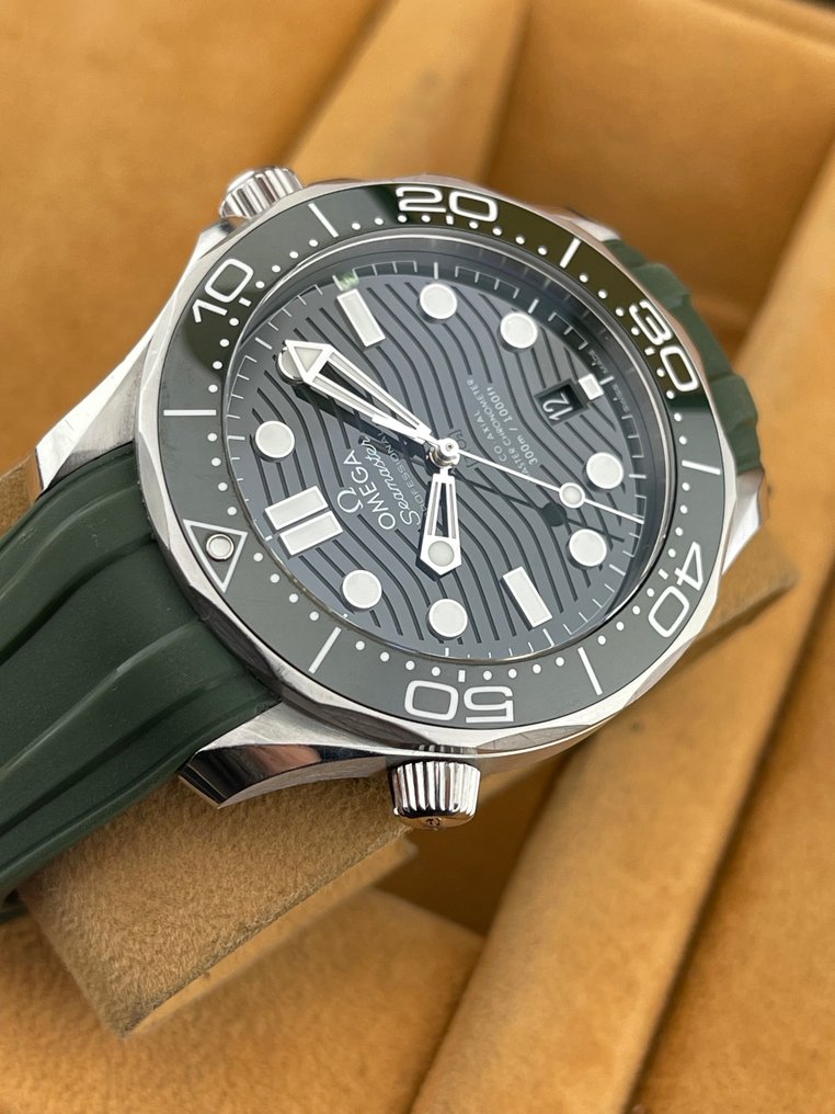 Omega - Seamaster - Mænd - 2010-2020  #3.2