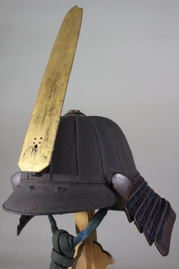 Πανοπλία - Ιαπωνία - Τετσού Σαμπινουρί 16 Κεν Σούτζι Καμπουτό με Μαετάτε του Σαμουράι Υόροι : E3-94 Edo Period (1600-1868) #1.0