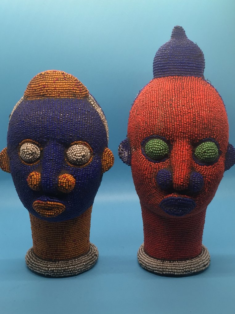 Duo tête en terre cuite et perles du Cameroun - Skulptur - Cameroun (Ingen mindstepris) #1.0