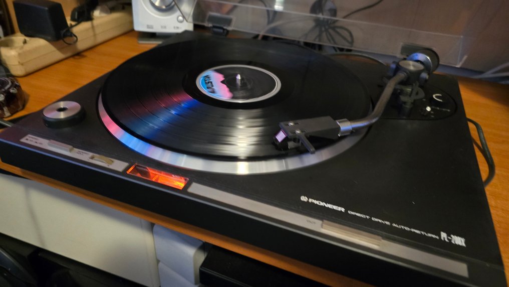 Pioneer - PL-200X Platenspeler #1.0