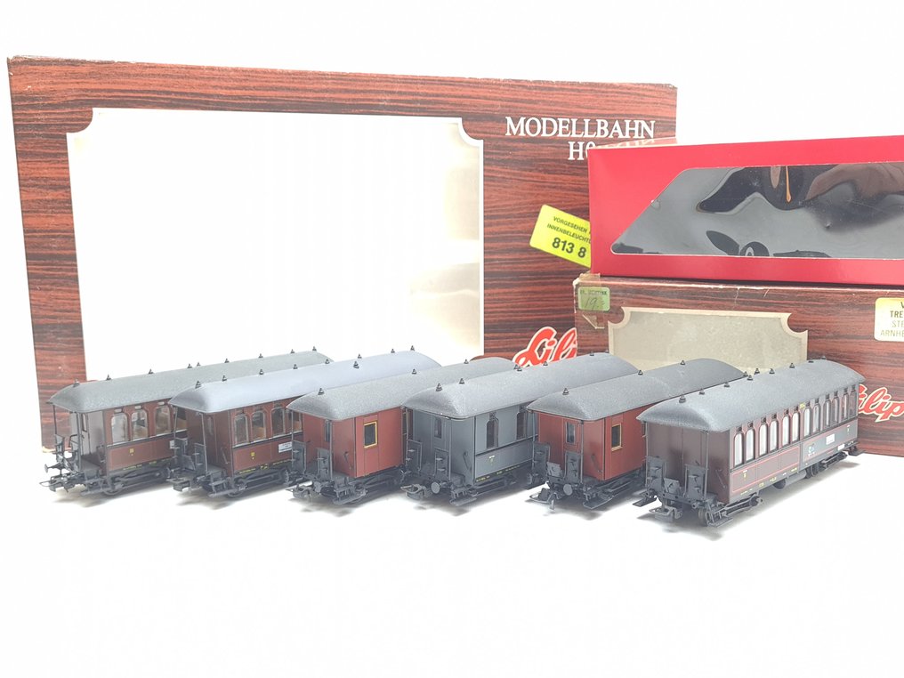 Liliput H0 - 811/81603 - Σετ επιβατικού τρένου μοντελισμού (6) - 6-τμχ αμαξώματα 'Langenschwalbacher'. - KPEV #1.0