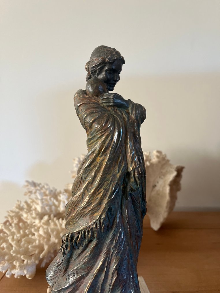 Isabel Maria Belsa - Statue, Amarraditos - 28 cm - Der eingegebene Text 'Verbronsd' scheint ein Tippfehler oder eine unvollständige Eingabe zu sein, da #3.2