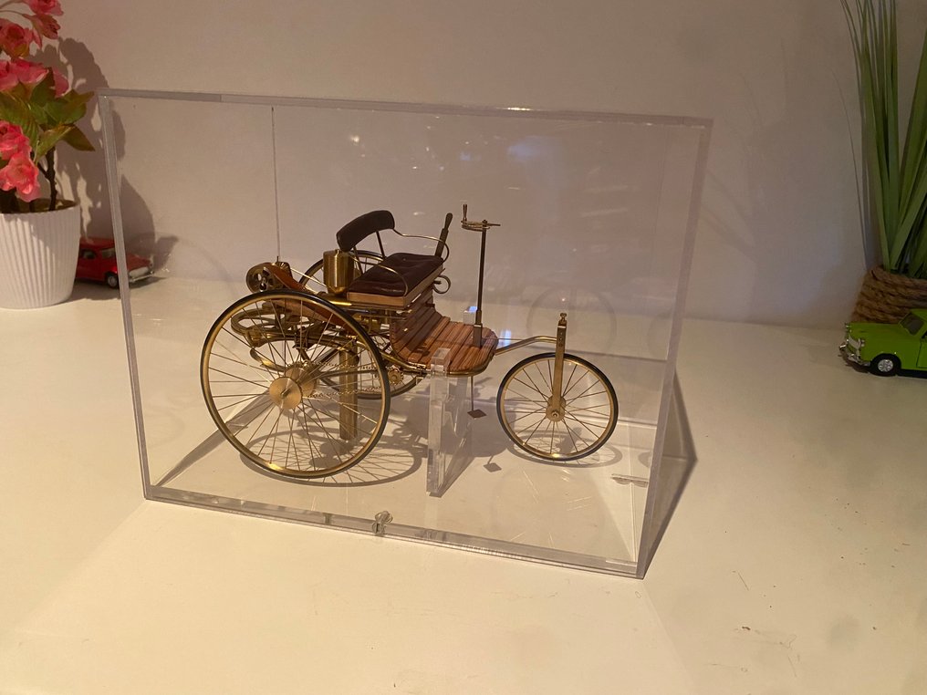 Franklin Mint 1:8 - Αυτοκίνητο μοντελισμού - Mercedes Patent Motorwagen - Μερικά μέρη είναι επιχρυσωμένα 24 καρατίων. #1.0