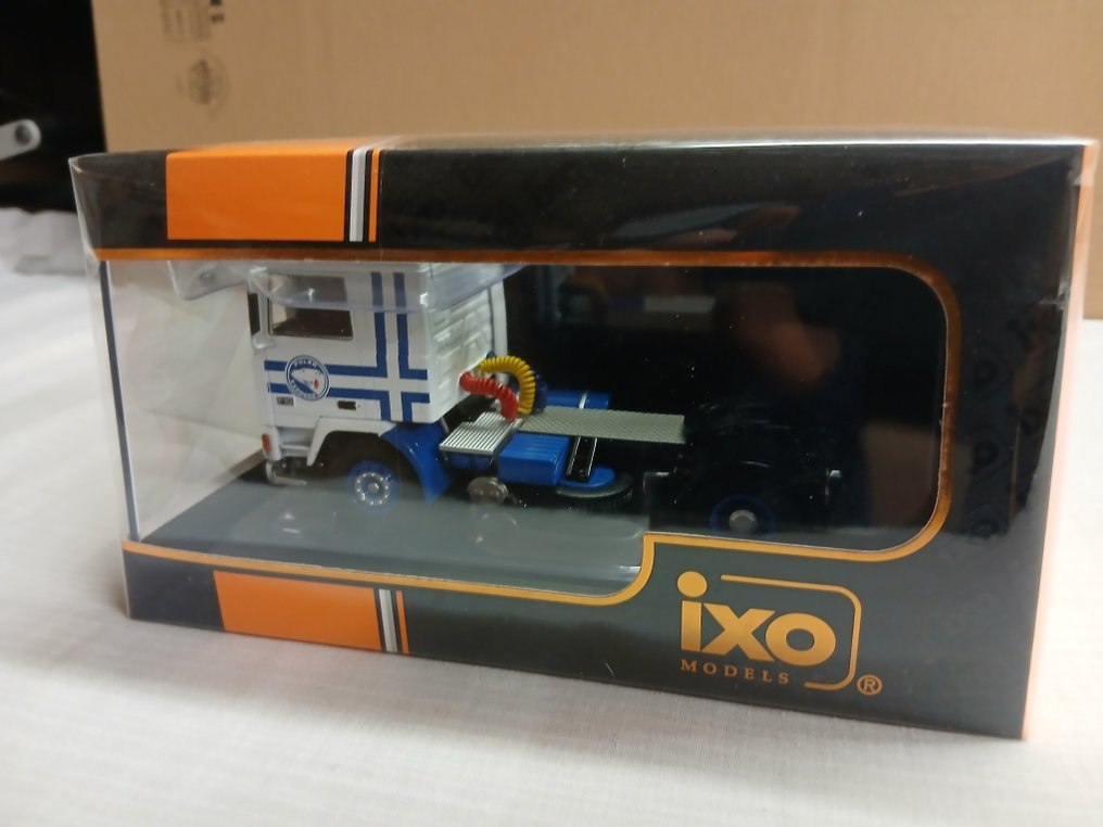 IXO 1:43 - Φορτηγό μοντελισμού - Volvo F10 1983 #2.1
