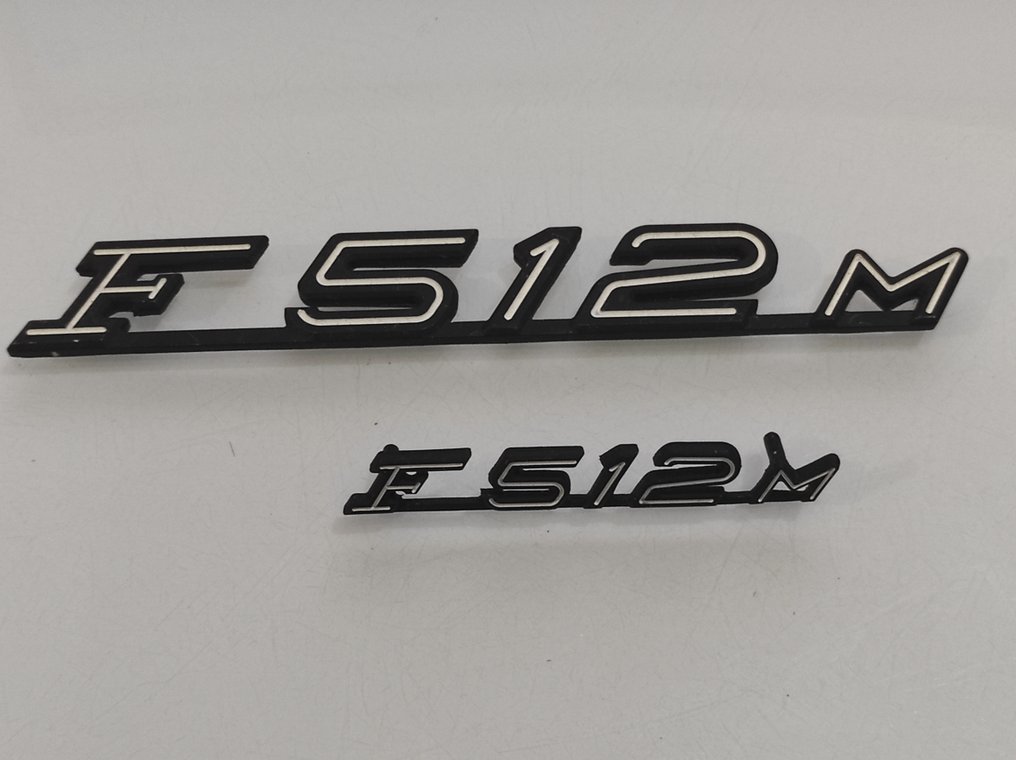 Emblem - Ferrari - F512M dashboard badge - New Old Stock #2.1