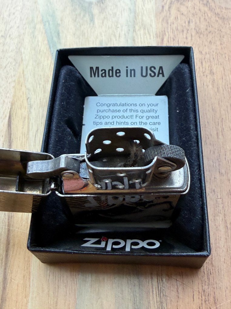 Zippo - Ingen mindstepris - Lommelighter - Stål (rustfrit) #4.3