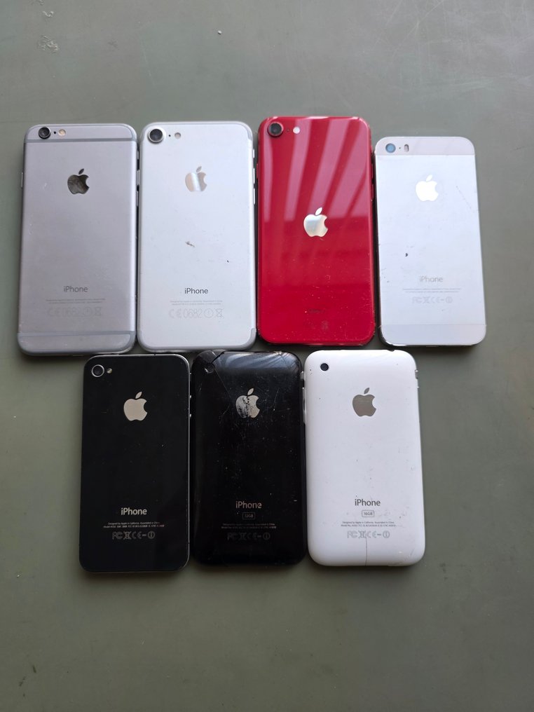 (NO RESERVE PRICE) Lot Apple iPhones - iPhone (7) #1.0