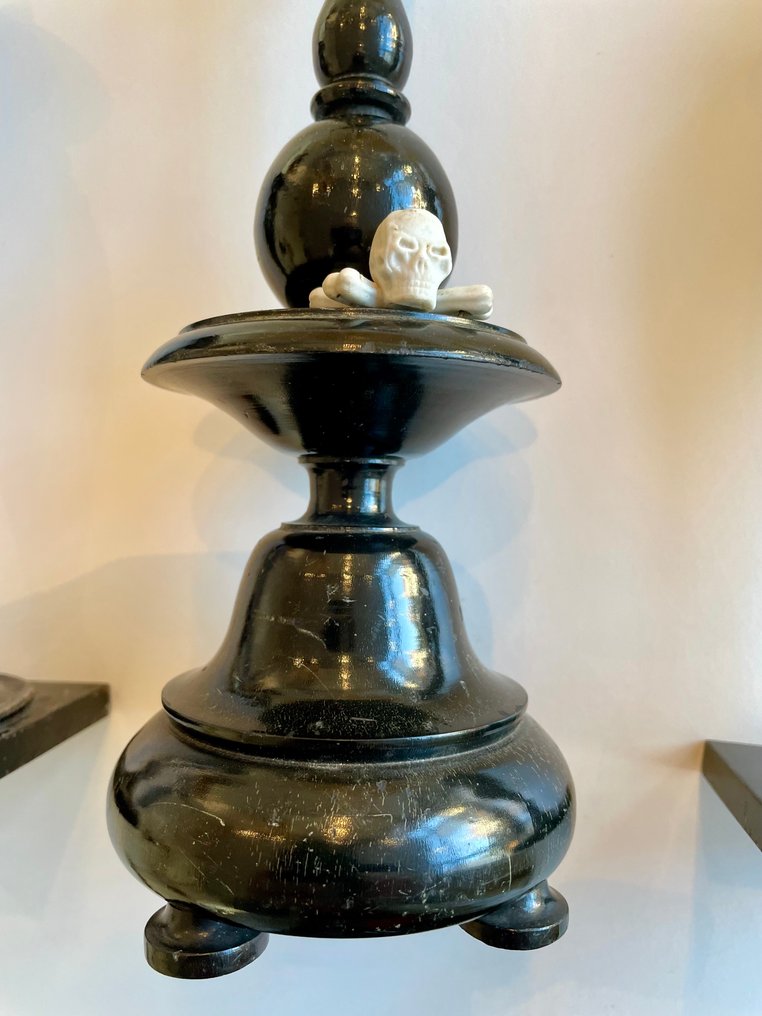 Κουτί λειτουργίας με εξαρτήματα του μυστήριου των ετοιμοθάνατων. (3) - Αντίκες - Πήλινο, Ξύλο - 1850-1900 - Σταυρός και θήκες αυτοκινήτου. #2.1