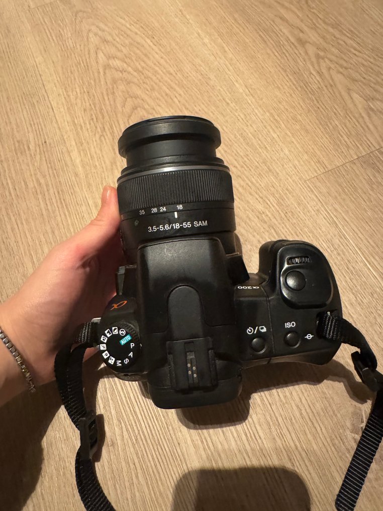 Sony α200 + SAM 18-55 Cámara digital #1.0