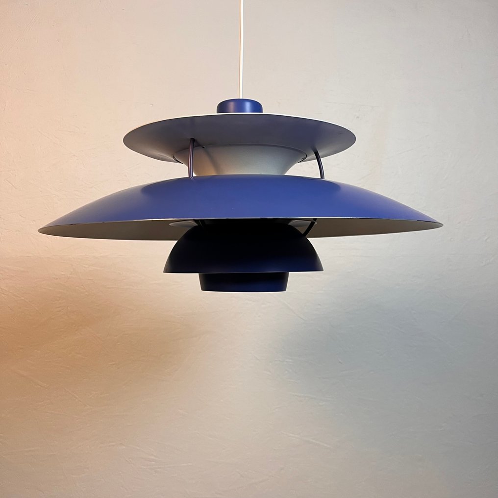 Louis Poulsen - Riippuva lamppu - PH5 - Metalli #1.0