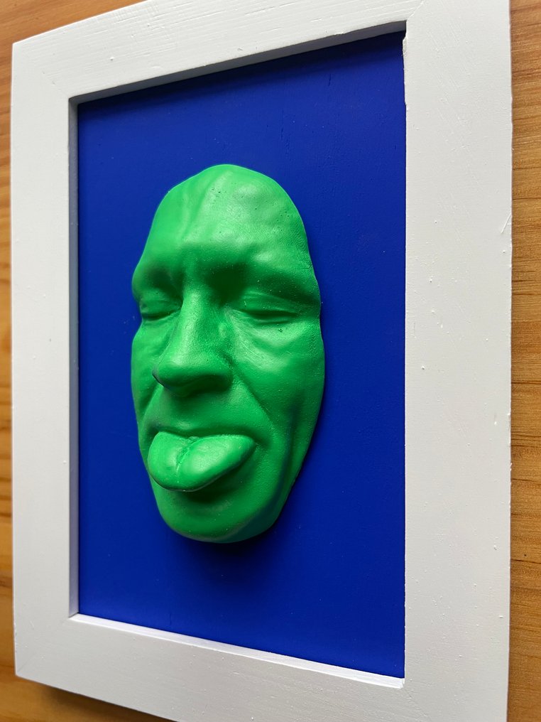 gregos - Small green light mockery on blue background-White frame #2.1