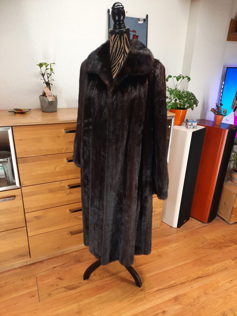 Saga Furs - Fur coat - Vintage - auction online Catawiki