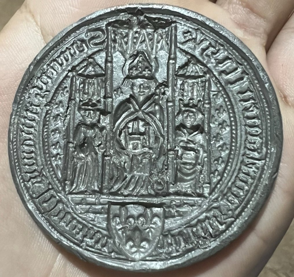 France. Medal Rare 1750 Cast of Amiens Cathedral Chapter Seal – 13thC Gothic Masterpiece – 68mm  (No reserve price) #1.0