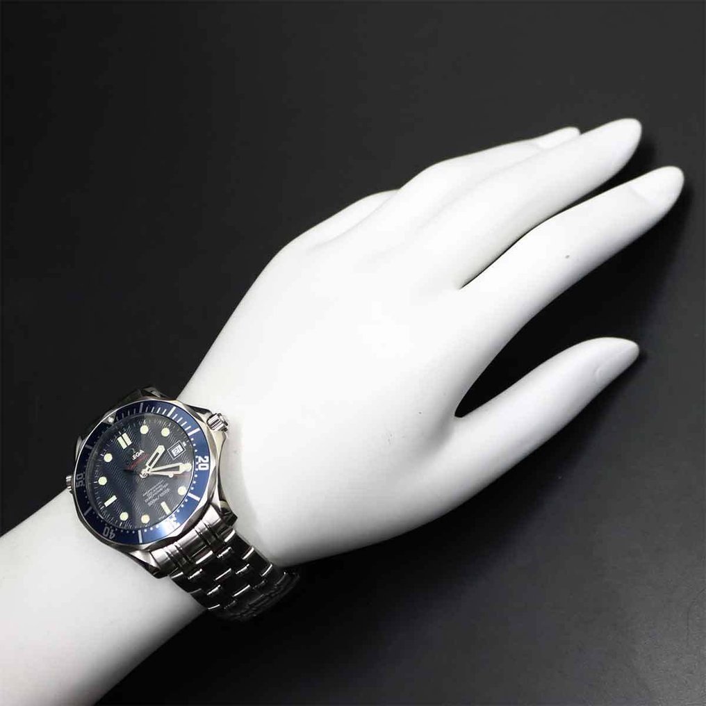 Omega - Seamaster - 2220.80 - Men - 2010-2020 #2.1