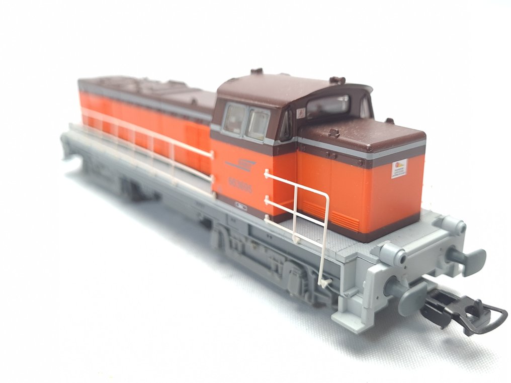 Piko H0 - 91670 - Πετρελαιοκίνητη μηχανή τρένου (1) - BB 66000 πορτοκαλί/καφέ 663695 - SNCF #4.3